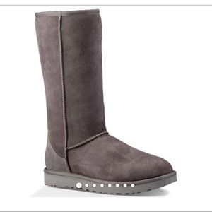 Australian UGG Classic Tall Gray Boots. NIB